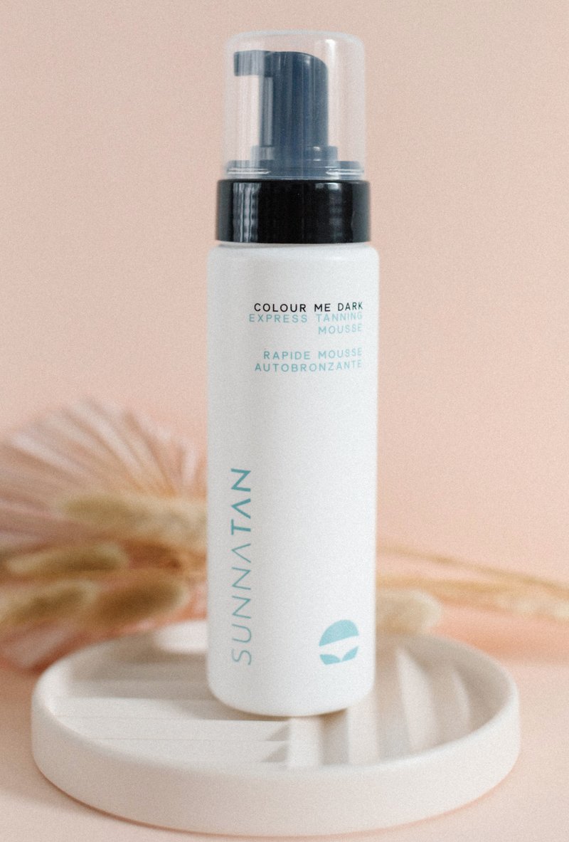 SunnaTan Colour Me Dark Mousse